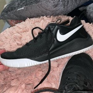 Nike volleyball shoes